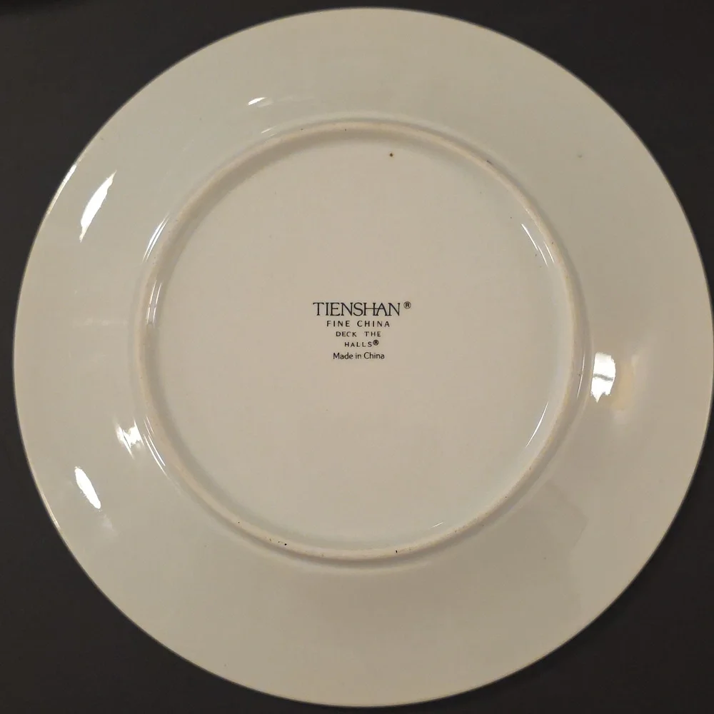 Vintage Tienshan DECK THE HALLS Plate Six Geese A-Laying Salad Dessert Accent‎